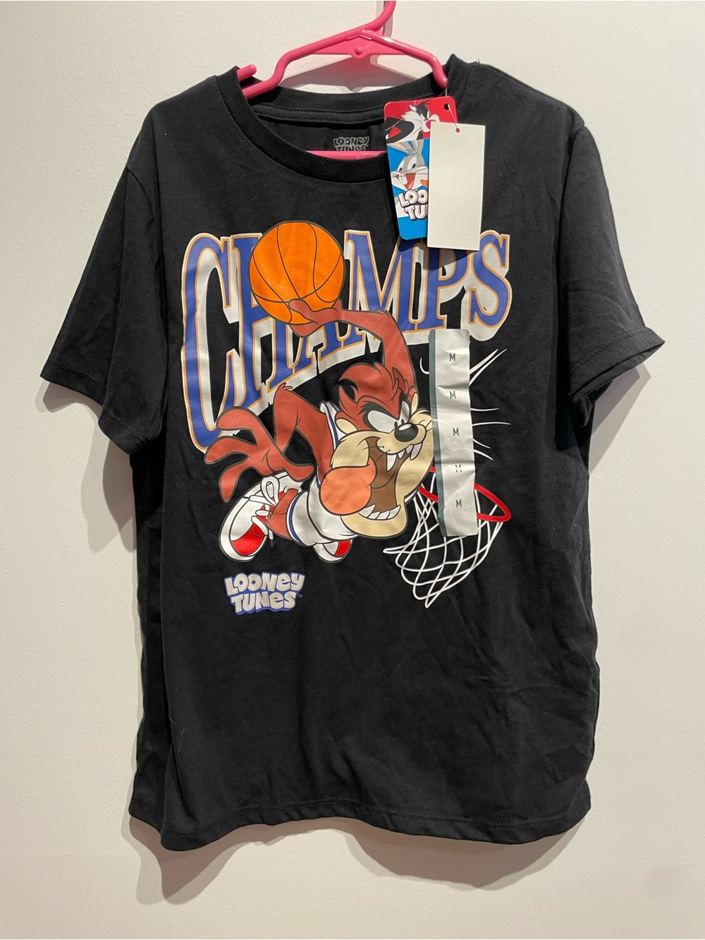 Boys Looney Tunes Tasmanian Devil Basketball Short Sleeve Graphic T-Shirt M NWT